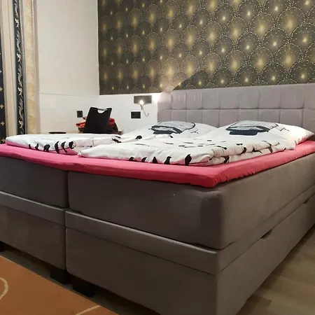 מלון Waldhotel Lemberg האגן