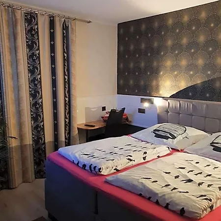 Hotel Waldhotel Und Restaurant Lemberg