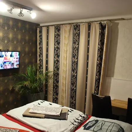 Waldhotel Lemberg האגן