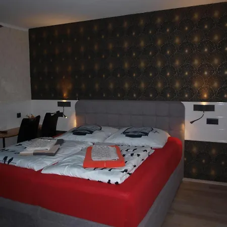 Waldhotel Lemberg Hotel