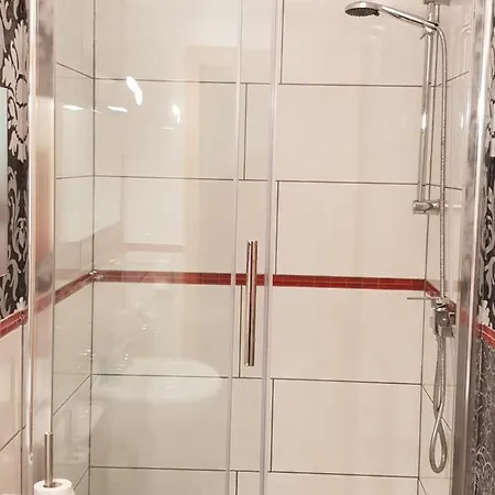 מלון Waldhotel Lemberg האגן